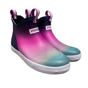 XTRATUF Kids Size 6 Waterproof Ankle Deck Boots Great Condition Minor scuff